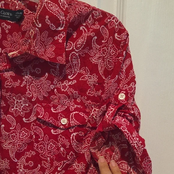 Faded Glory Red Paisley Button Down Shirt - Picture 3 of 3